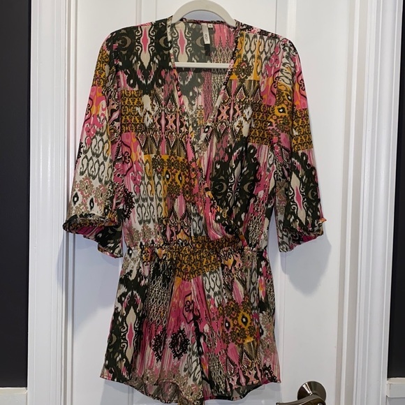 Elan Pants - Elan Womens Colorful Romper 3/4 Sleeve V-Neck size S